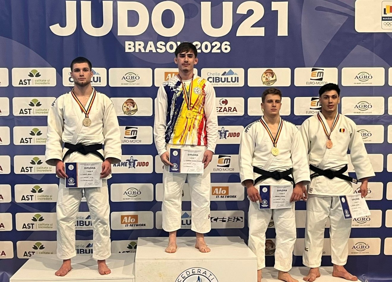 A 81 kg-osok mezőnyében Ladó Ákos második, Mihály Hunor pedig harmadik lett &bullet;  Fotó: Albu Lehel/ VSK Csíkszereda
