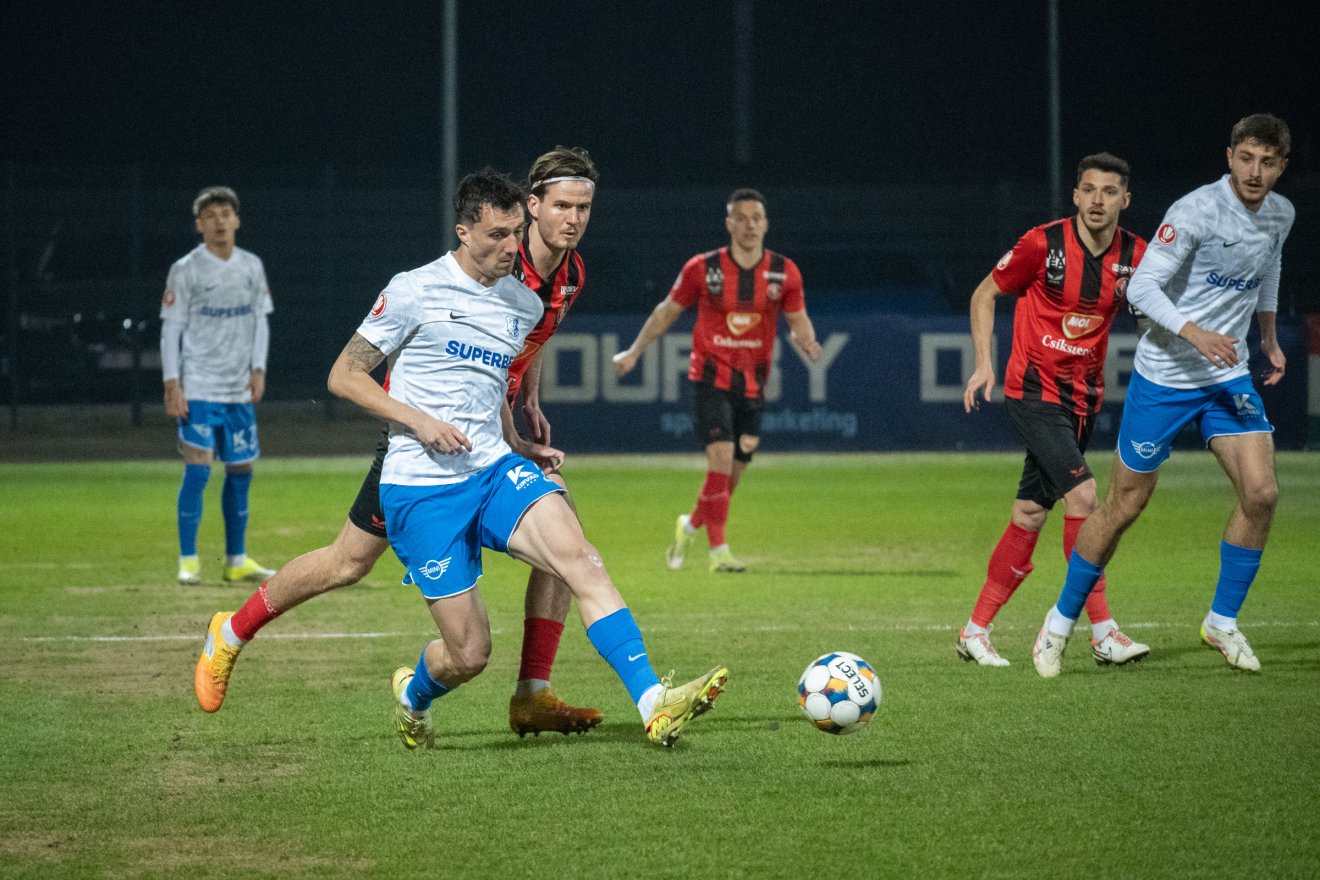 &bullet;  Fotó: Borbély Fanni