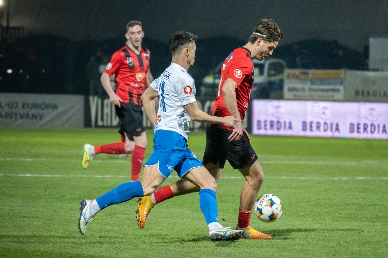 &bullet;  Fotó: Borbély Fanni