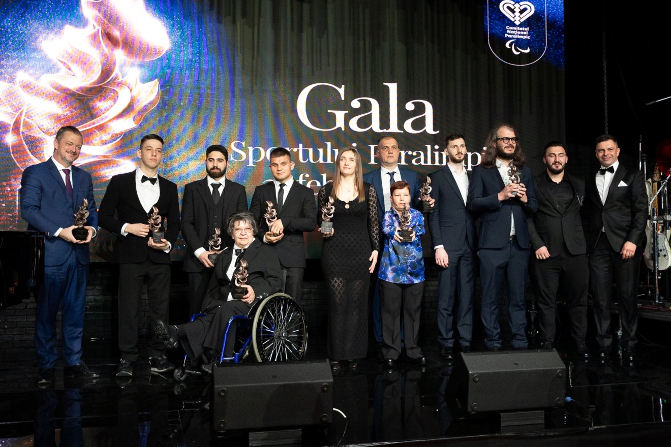 A díjazottak közös csoportképe &bullet;  Fotó: Halmágyi Zsolt