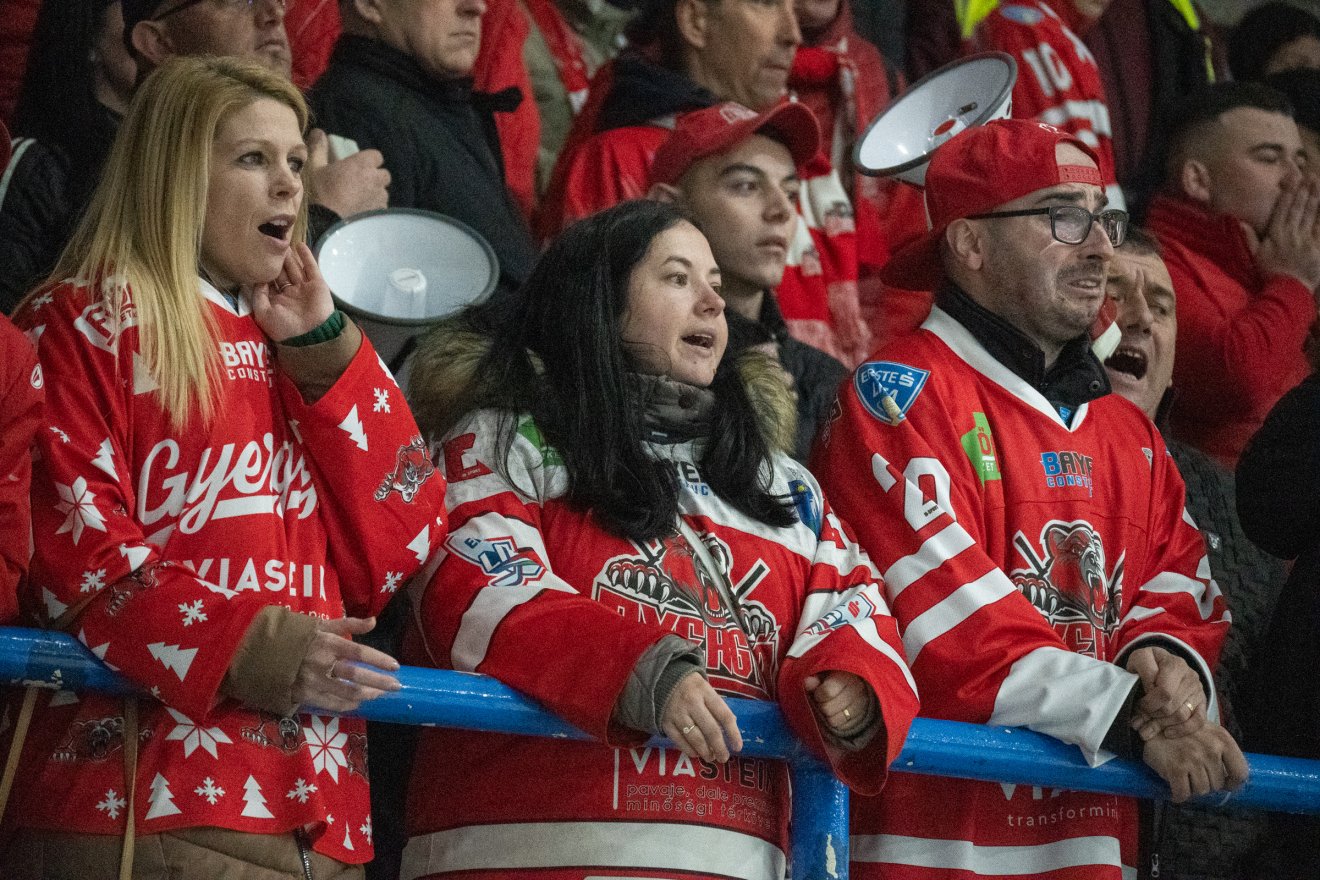 &bullet;  Fotó: Borbély Fanni