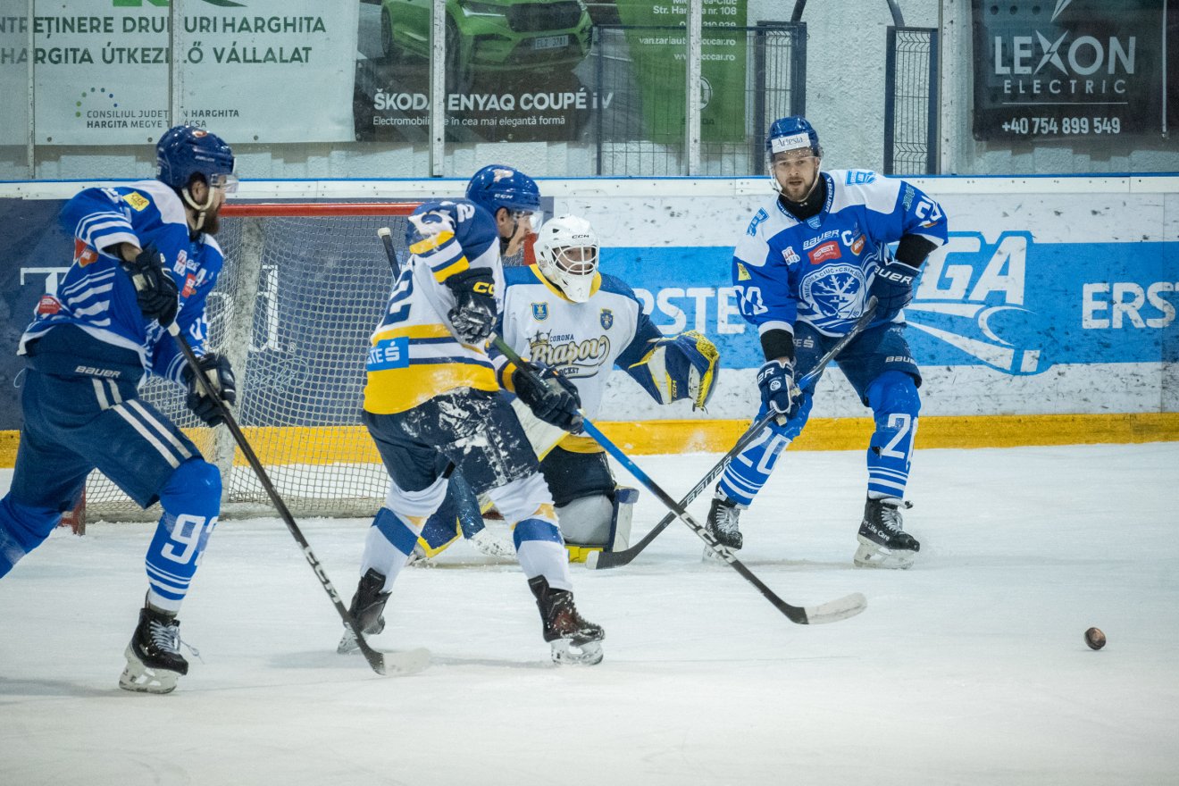 &bullet;  Fotó: Borbély Fanni