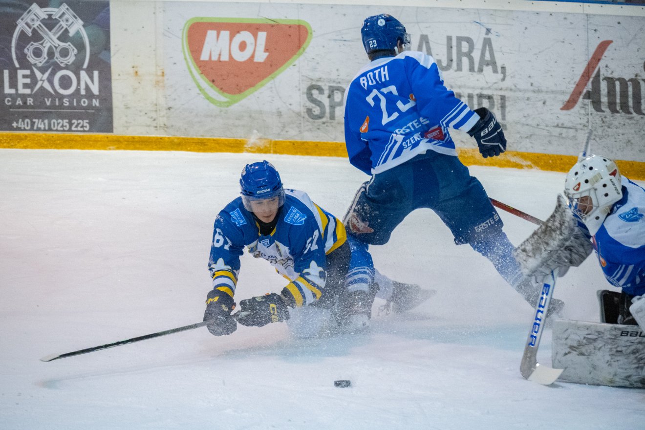 &bullet;  Fotó: Borbély Fanni