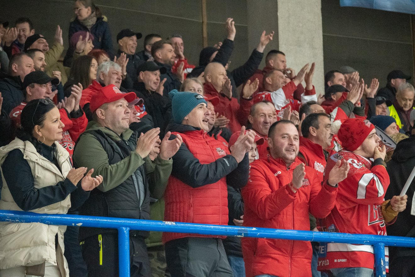 Söpréssel jutott az elődöntőbe a Gyergyói HK, véget ért a Sportklub szezonja