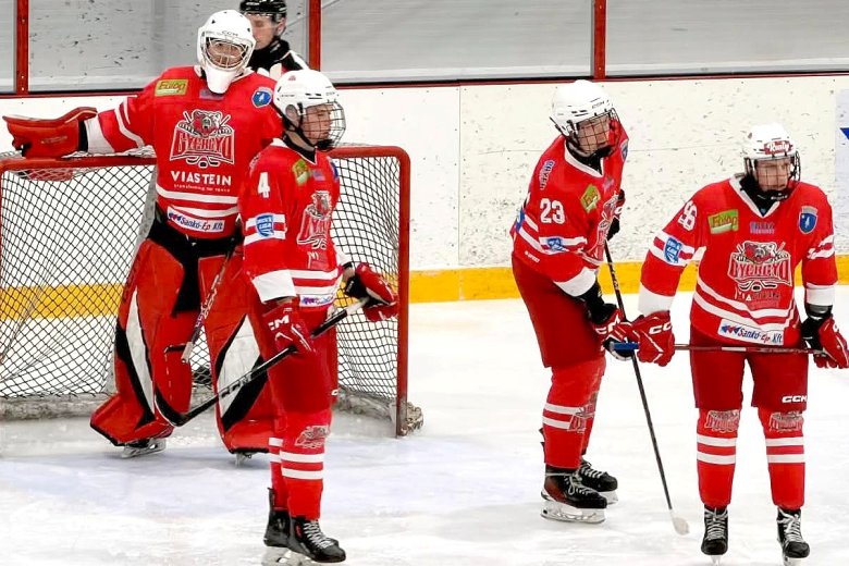 Simán átgázolt ellenfelén, bejutott az U20-as hokibajnokság döntőjébe a GYHK