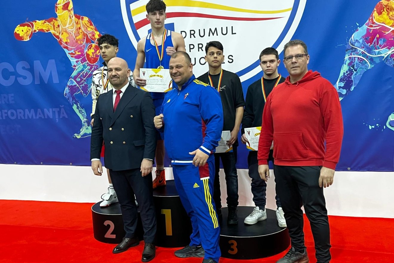 A 60 kg-os  súlycsoport dobogósai &bullet;  Fotó: VSK Csíkszereda