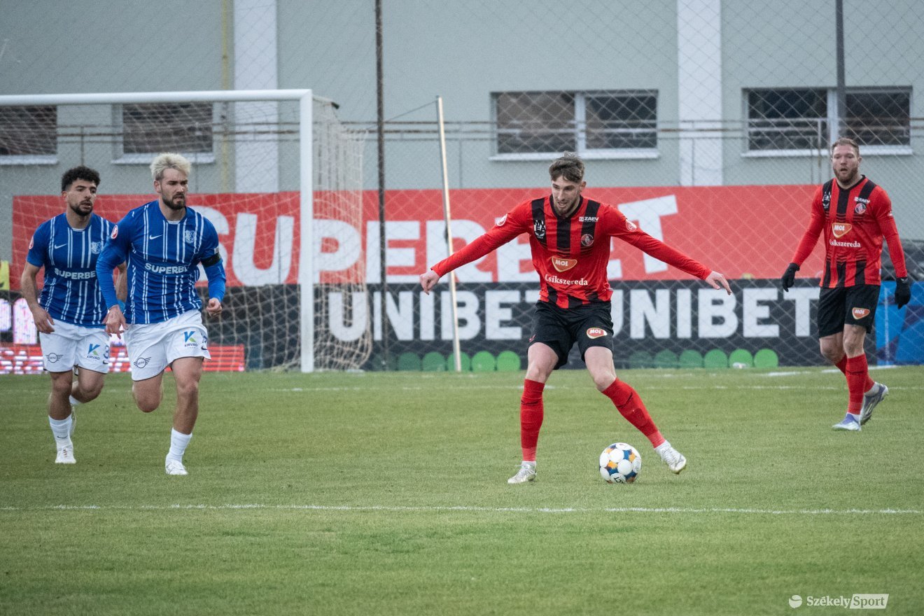 &bullet;  Fotó: Borbély Fanni