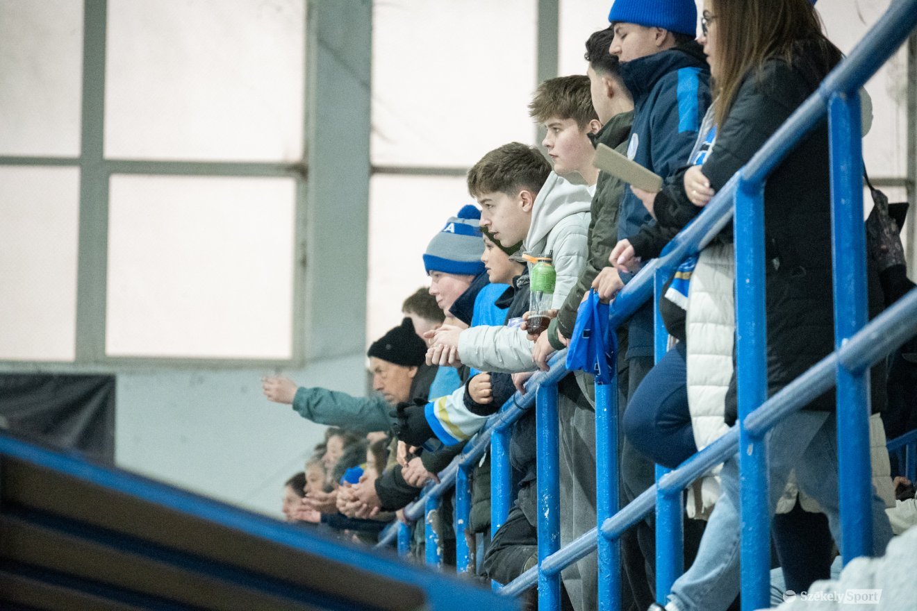 &bullet;  Fotó: Borbély Fanni