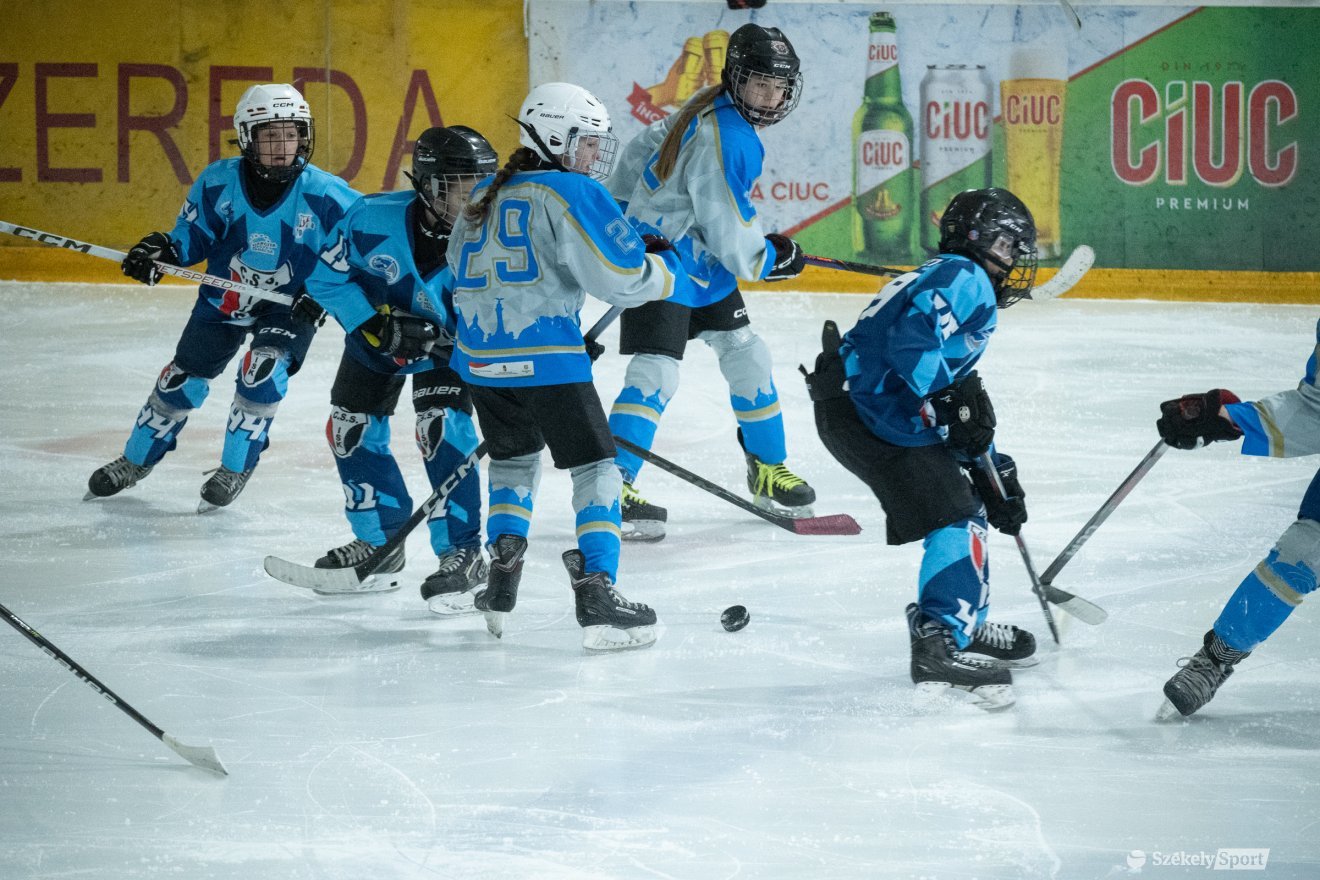 &bullet;  Fotó: Borbély Fanni