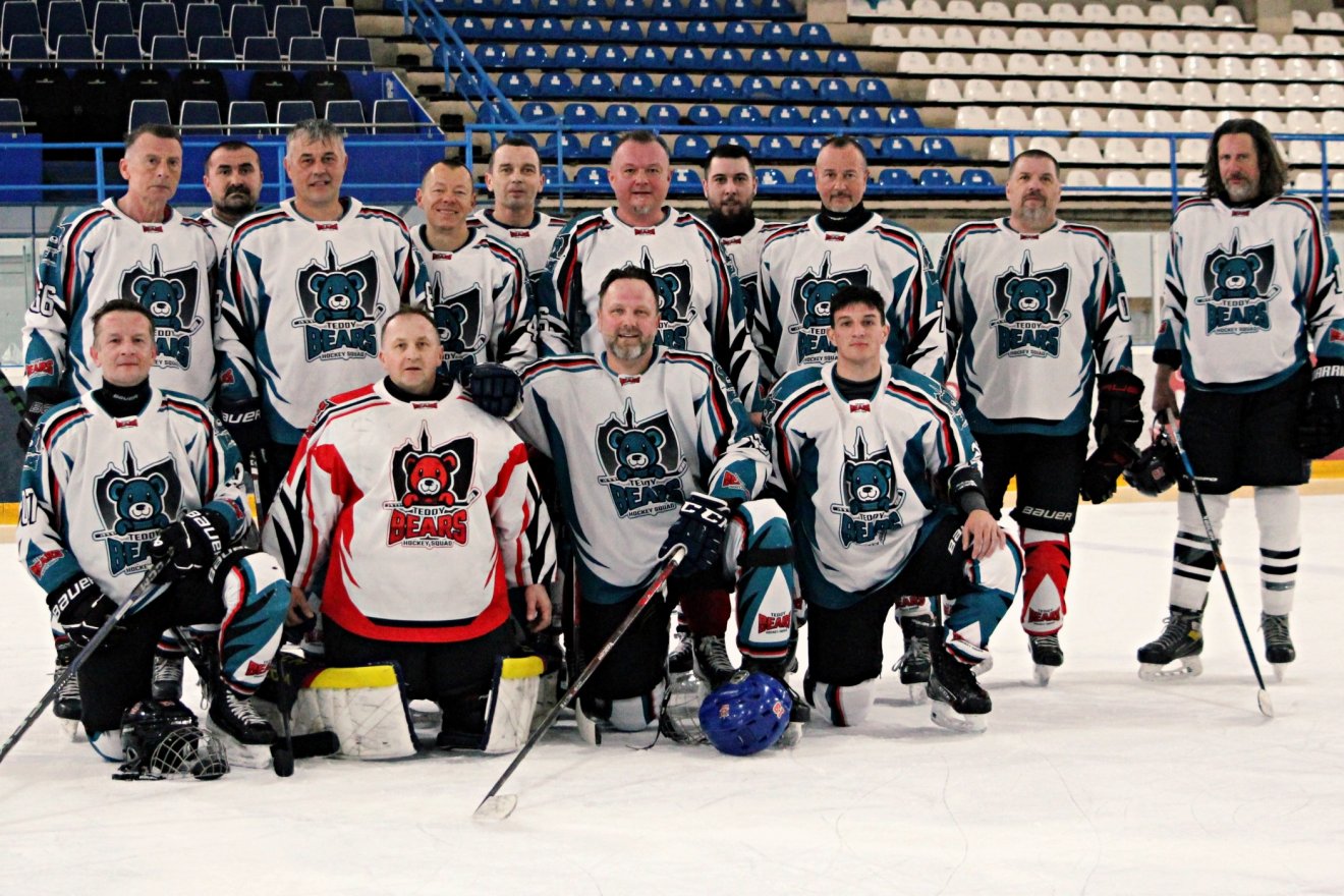 A Marosvásárhelyi Teddy Bears jégkorongozói • Fotó: Boda Gergely és Boda Tamás