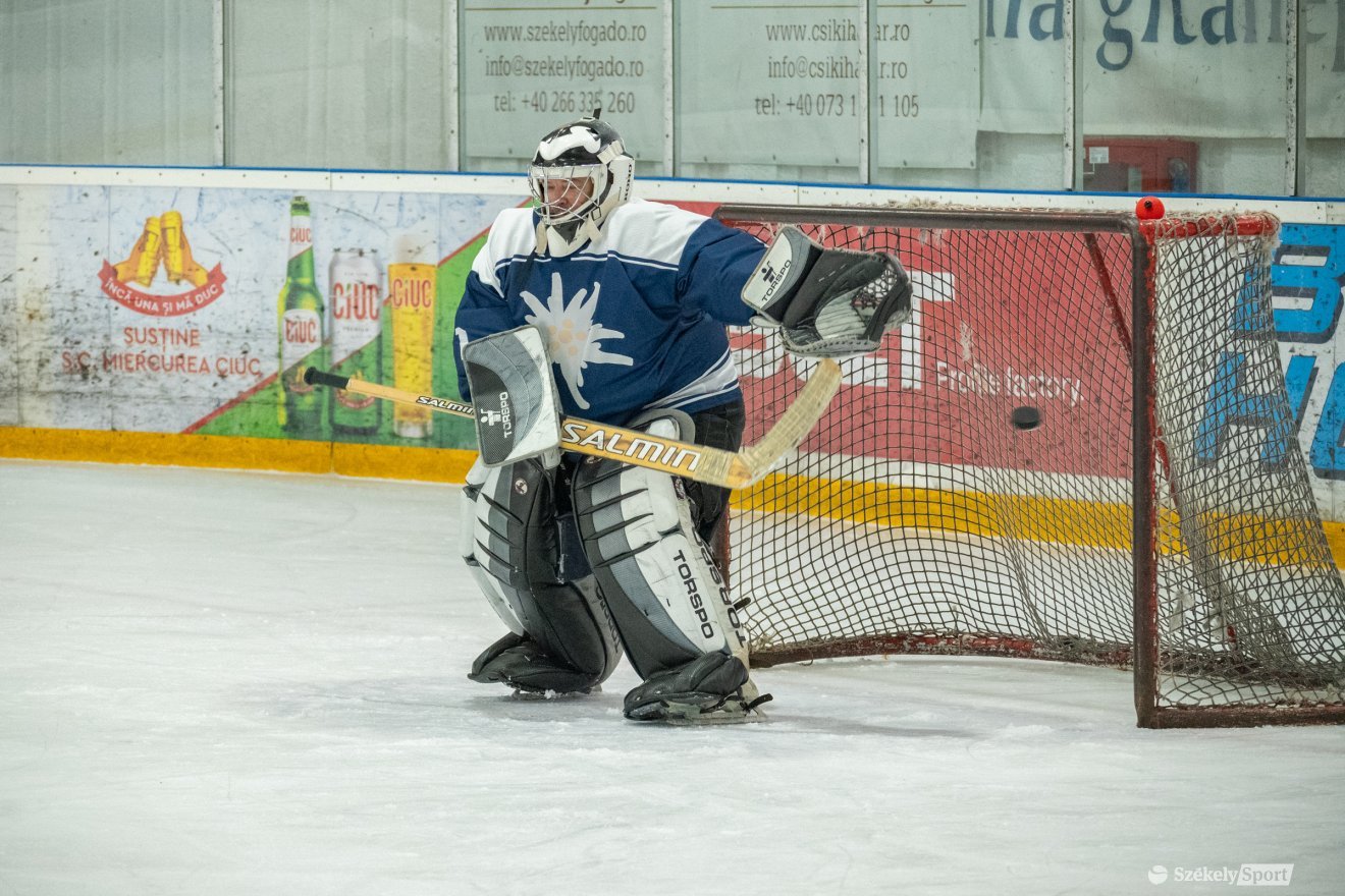 &bullet;  Fotó: Borbély Fanni