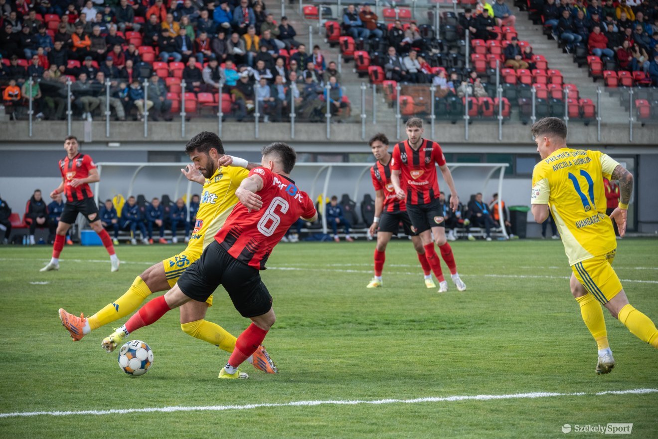 &bullet;  Fotó: Borbély Fanni