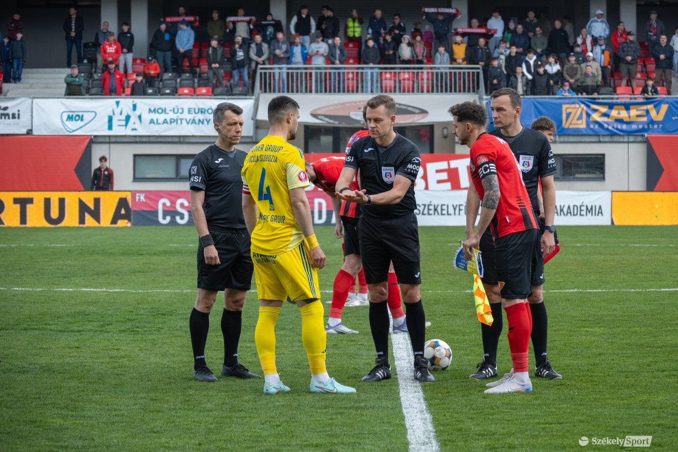 &bullet;  Fotó: Borbély Fanni