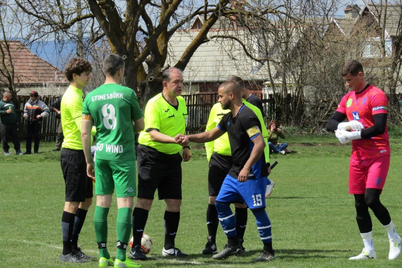 Sportszerű találkozó volt a Szépvíz–Gyimesbükk mérkőzés &bullet;  Fotó: facebook/ Szépvízi Mü