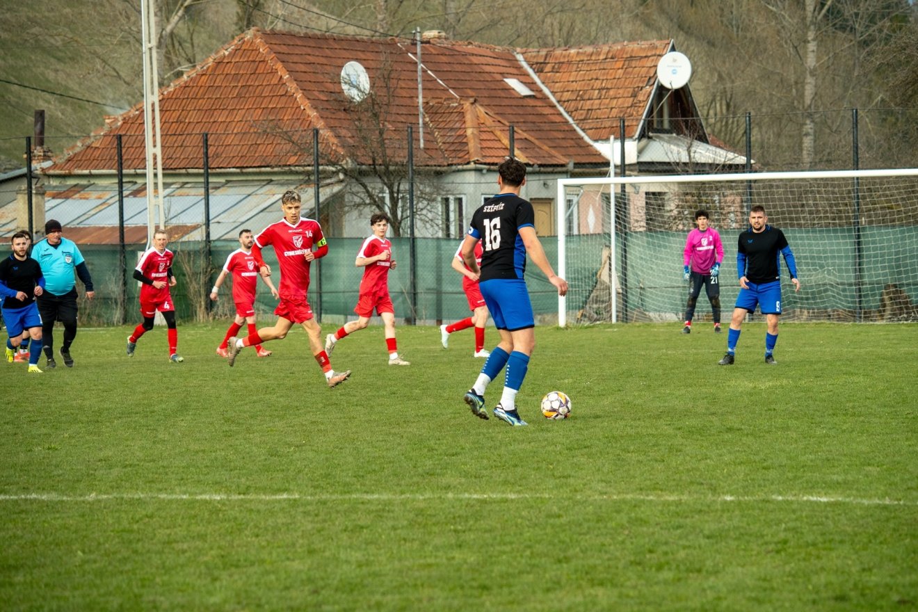 &bullet;  Fotó: Facebook/ Gyimesközéploki Loki SC