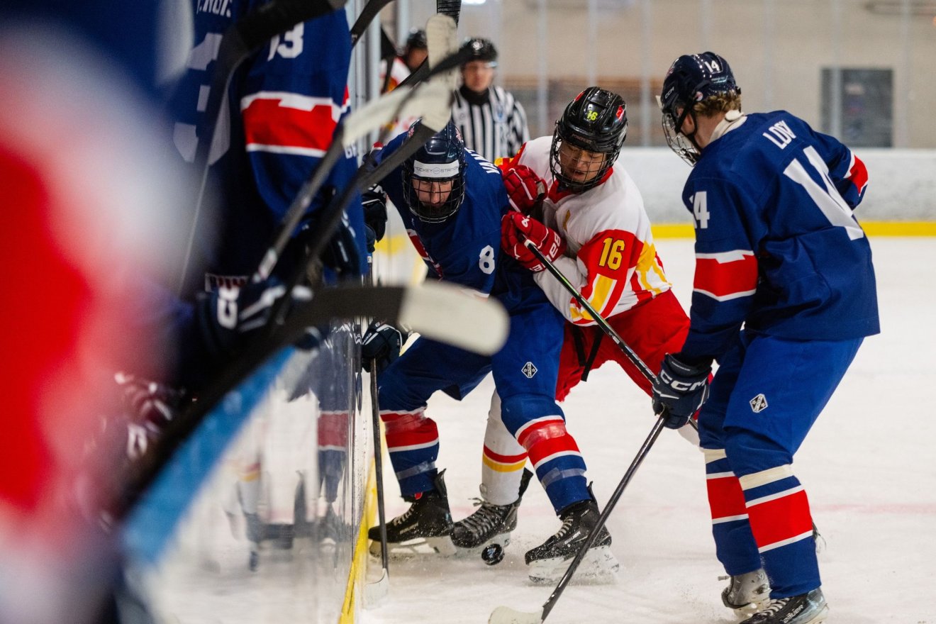 Kína és Nagy-Britannia kiegyenlített meccset játszott egymással &bullet;  Fotó: Máthé Zoltán