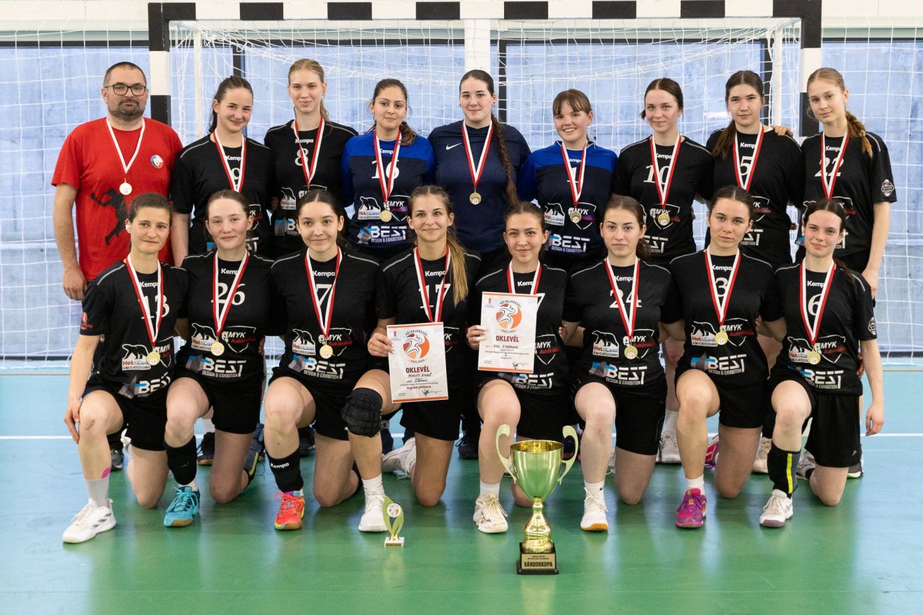 &bullet;  Fotó: Halmágyi Zsolt