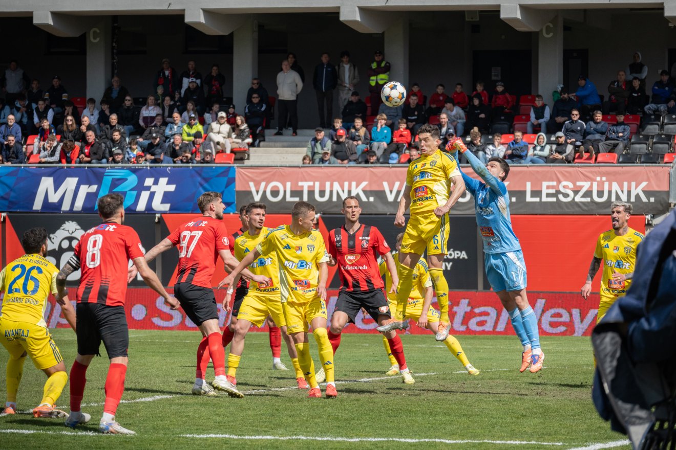 Drámai végjátékban kaparintotta meg a pontokat az FK Csíkszereda – videóval