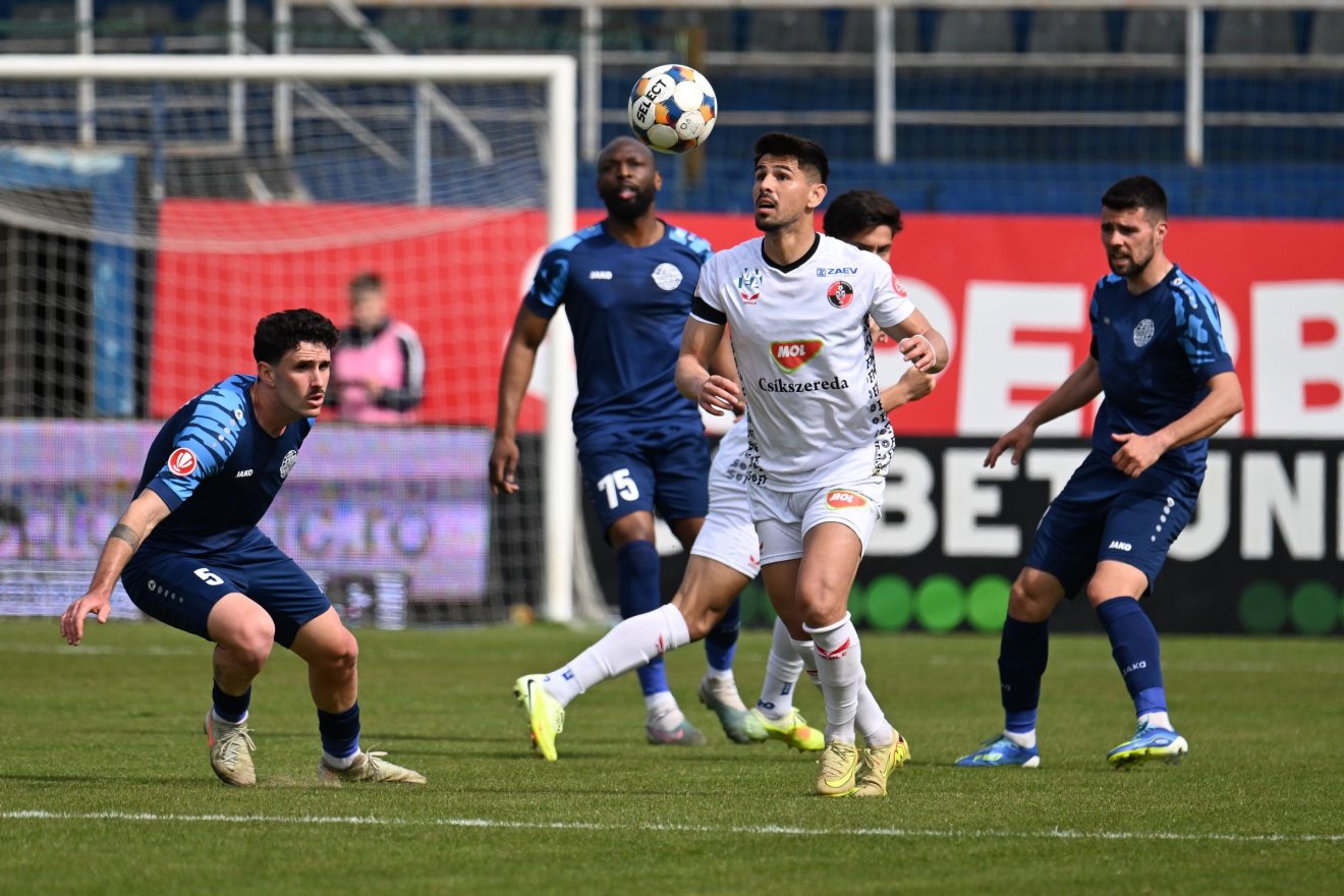 Tizenegyesből betalált, azzal meg is elégedett az FK Csíkszereda – videóval