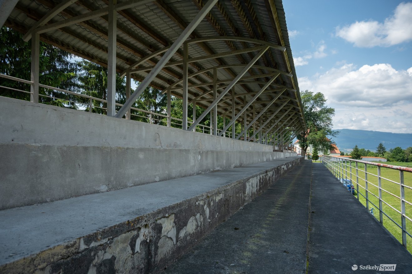 &bullet;  Fotó: Borbély Fanni