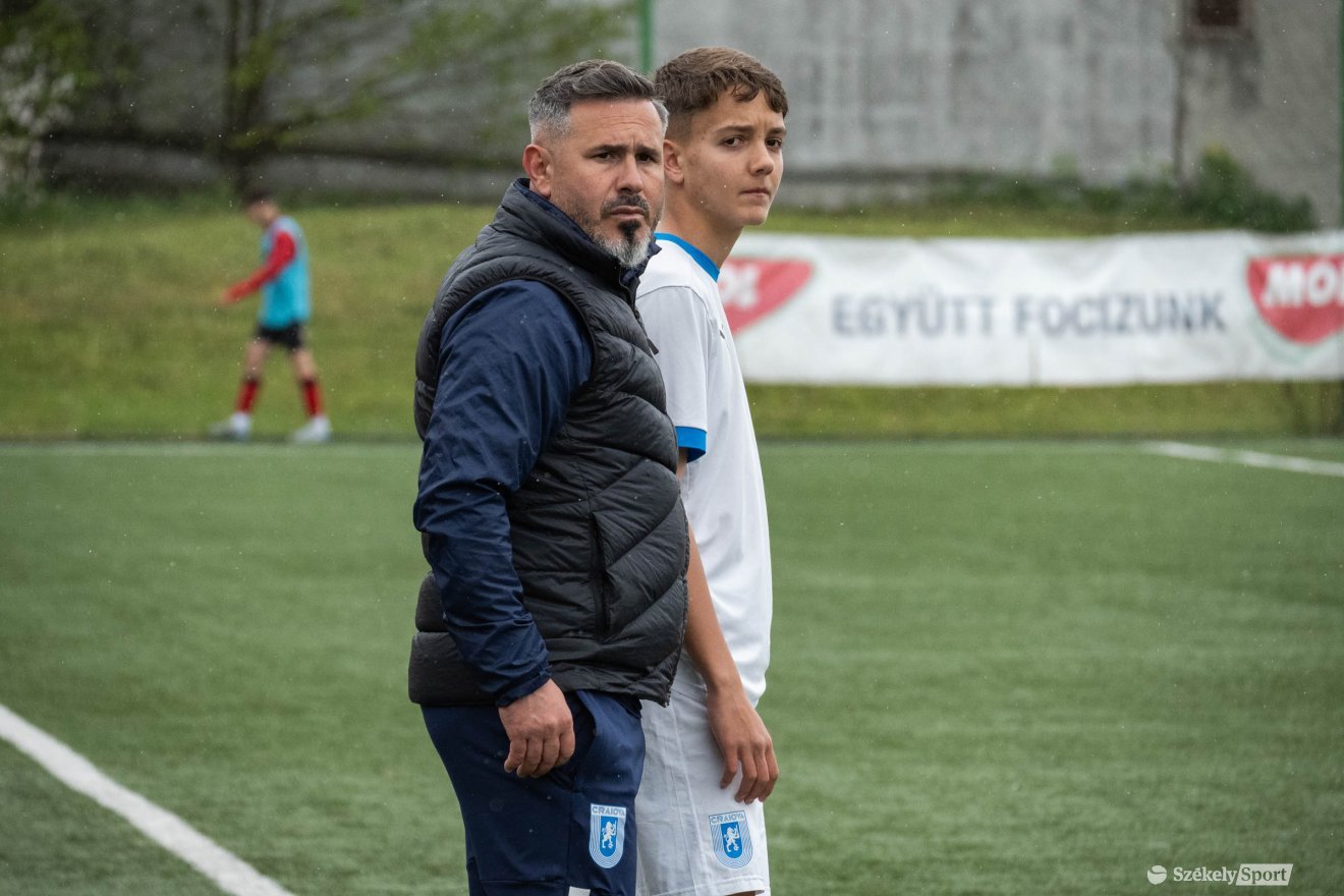 &bullet;  Fotó: Borbély Fanni