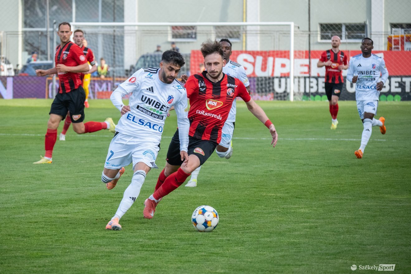 &bullet;  Fotó: Borbély Fanni