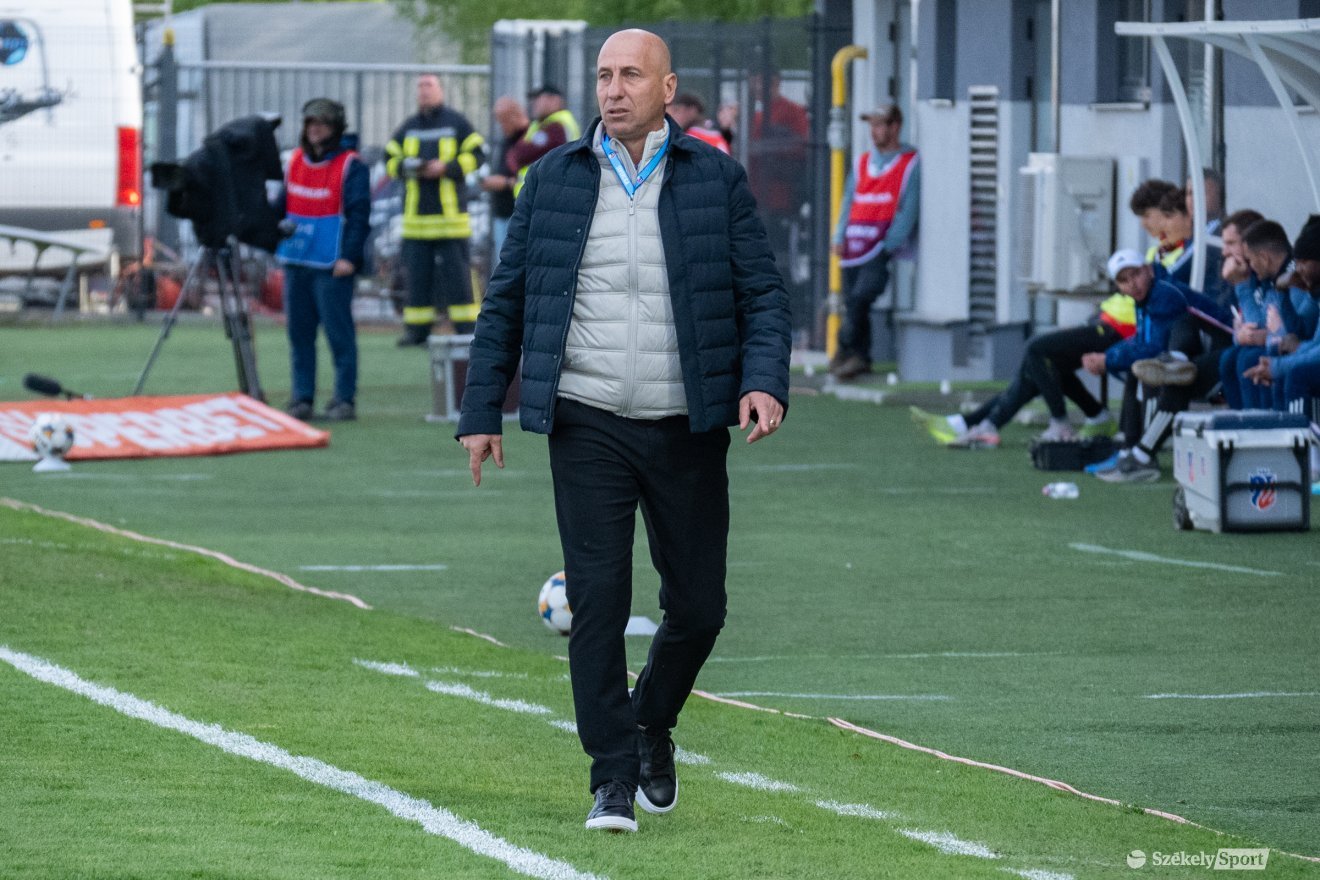 &bullet;  Fotó: Borbély Fanni