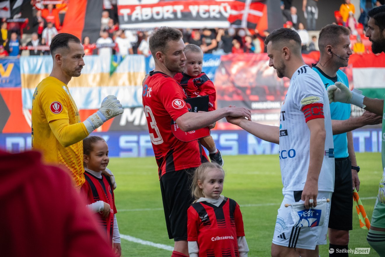 &bullet;  Fotó: Borbély Fanni