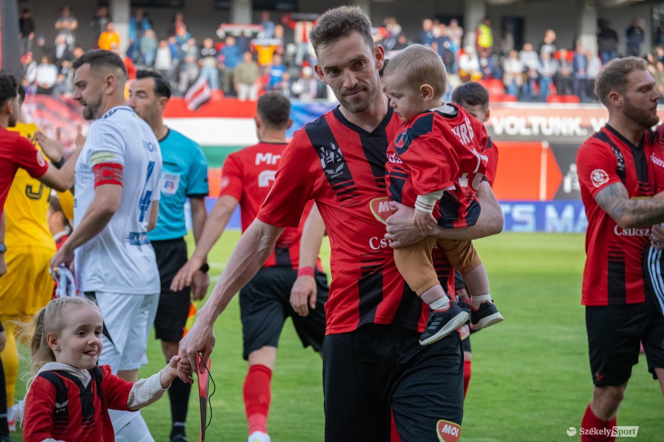 &bullet;  Fotó: Borbély Fanni