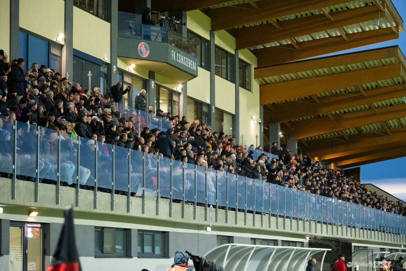 &bullet;  Fotó: Borbély Fanni