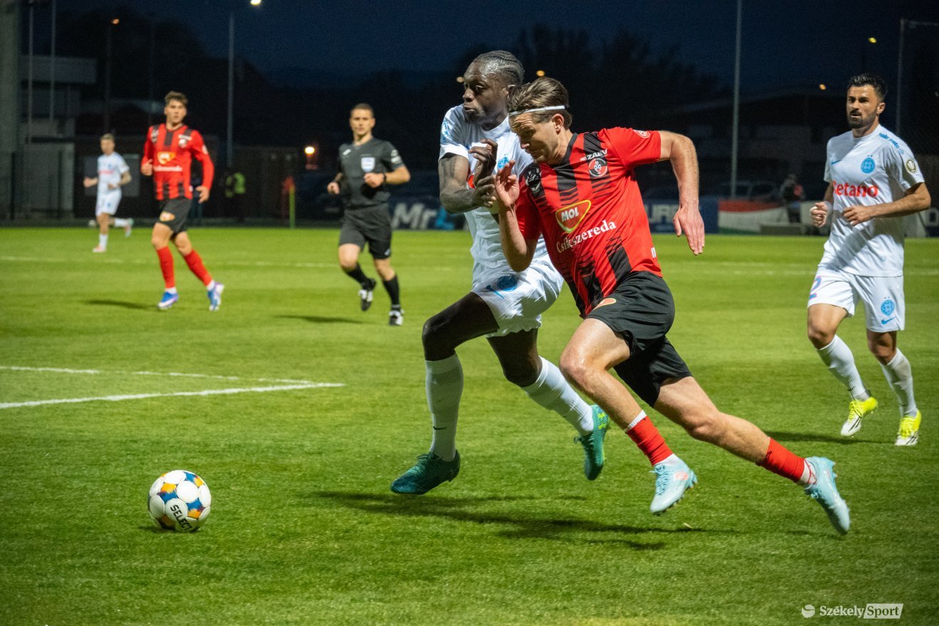 &bullet;  Fotó: Borbély Fanni