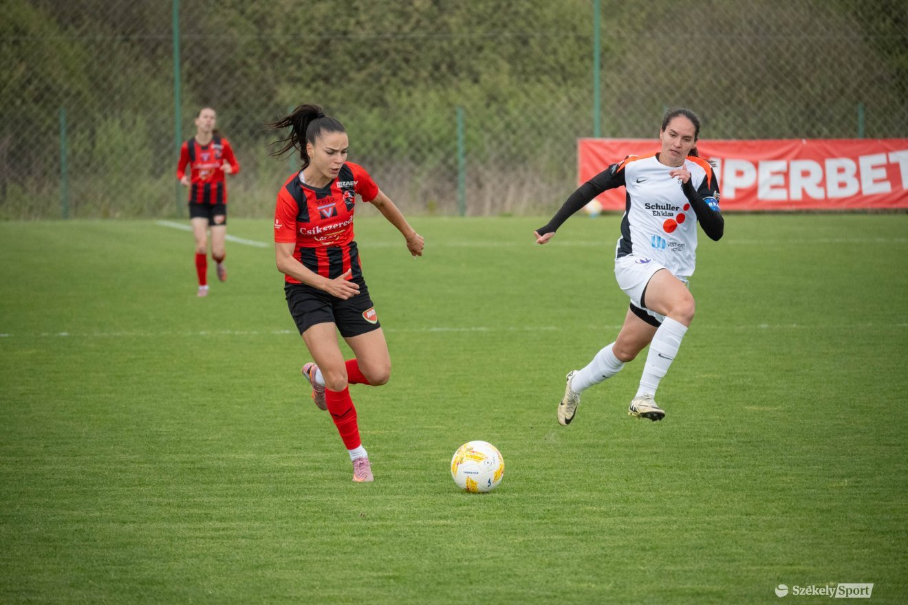&bullet;  Fotó: Borbély Fanni