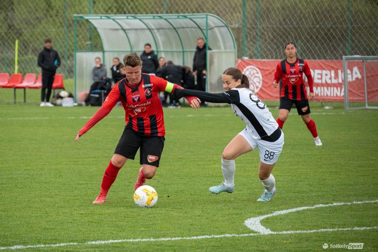 &bullet;  Fotó: Borbély Fanni