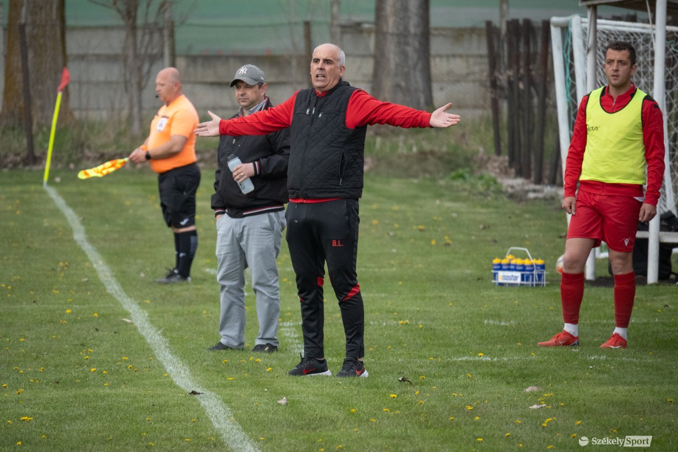&bullet;  Fotó: Borbély Fanni