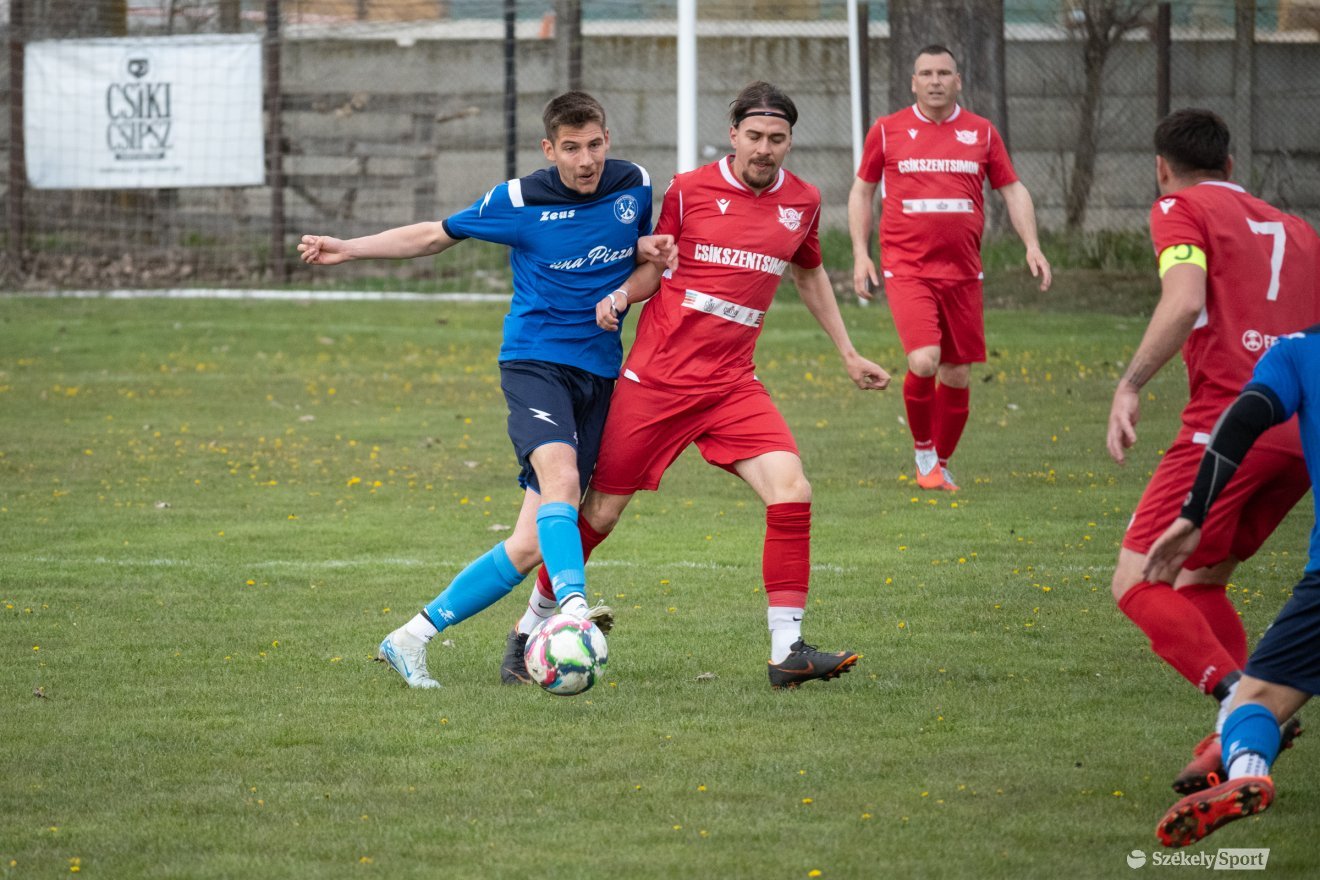 &bullet;  Fotó: Borbély Fanni