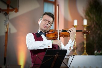 A Stradivarius-turné egyik különleges állomása lesz Csíksomlyó