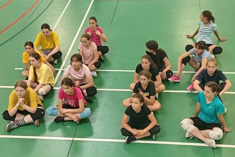 Újraindult a csíkszeredai női röplabda utánpótlás-nevelés