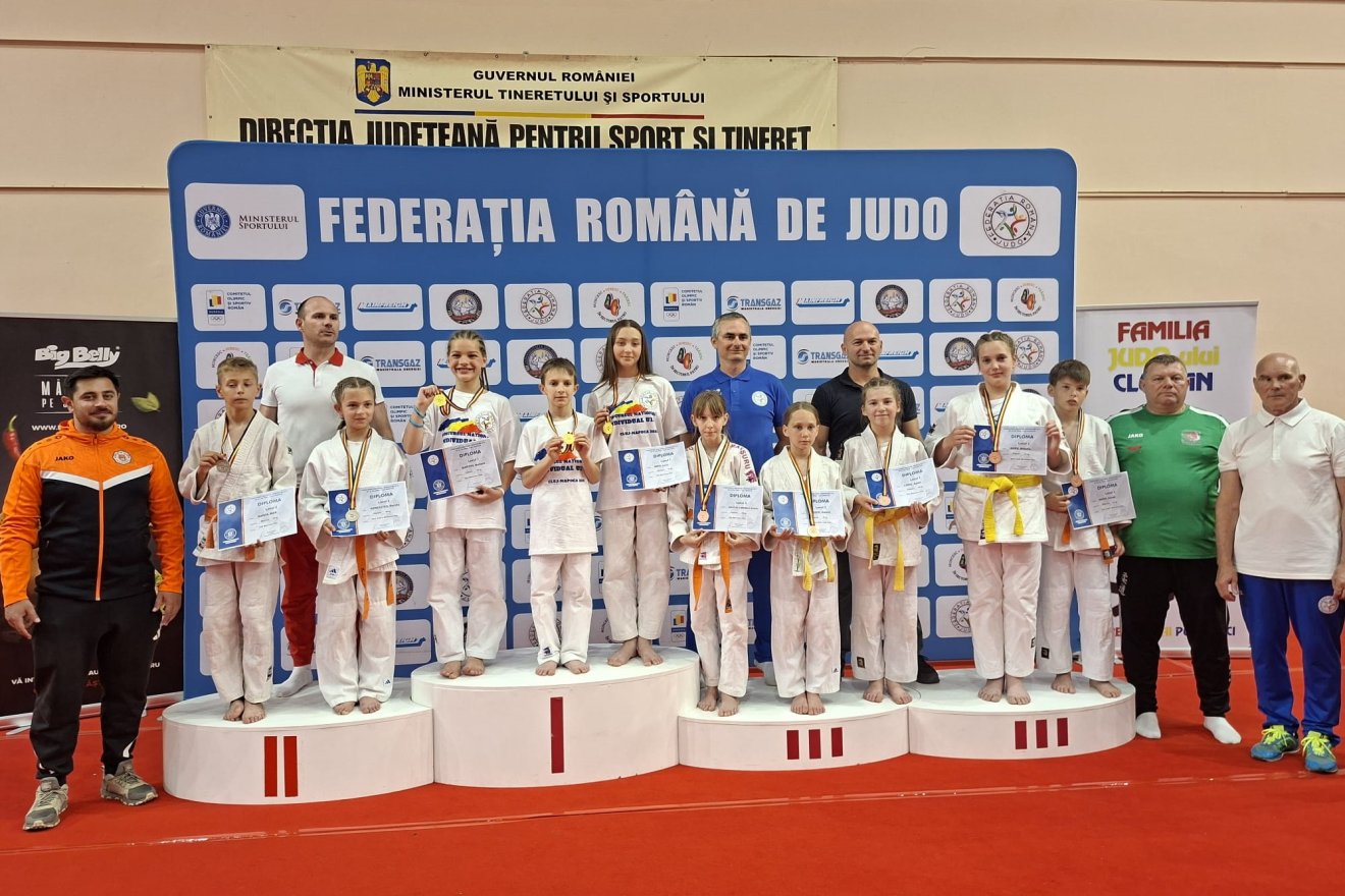 Székely dzsúdósok a kolozsvári U12-es bajnokságon &bullet;  Fotó: Csíkszeredai ISK