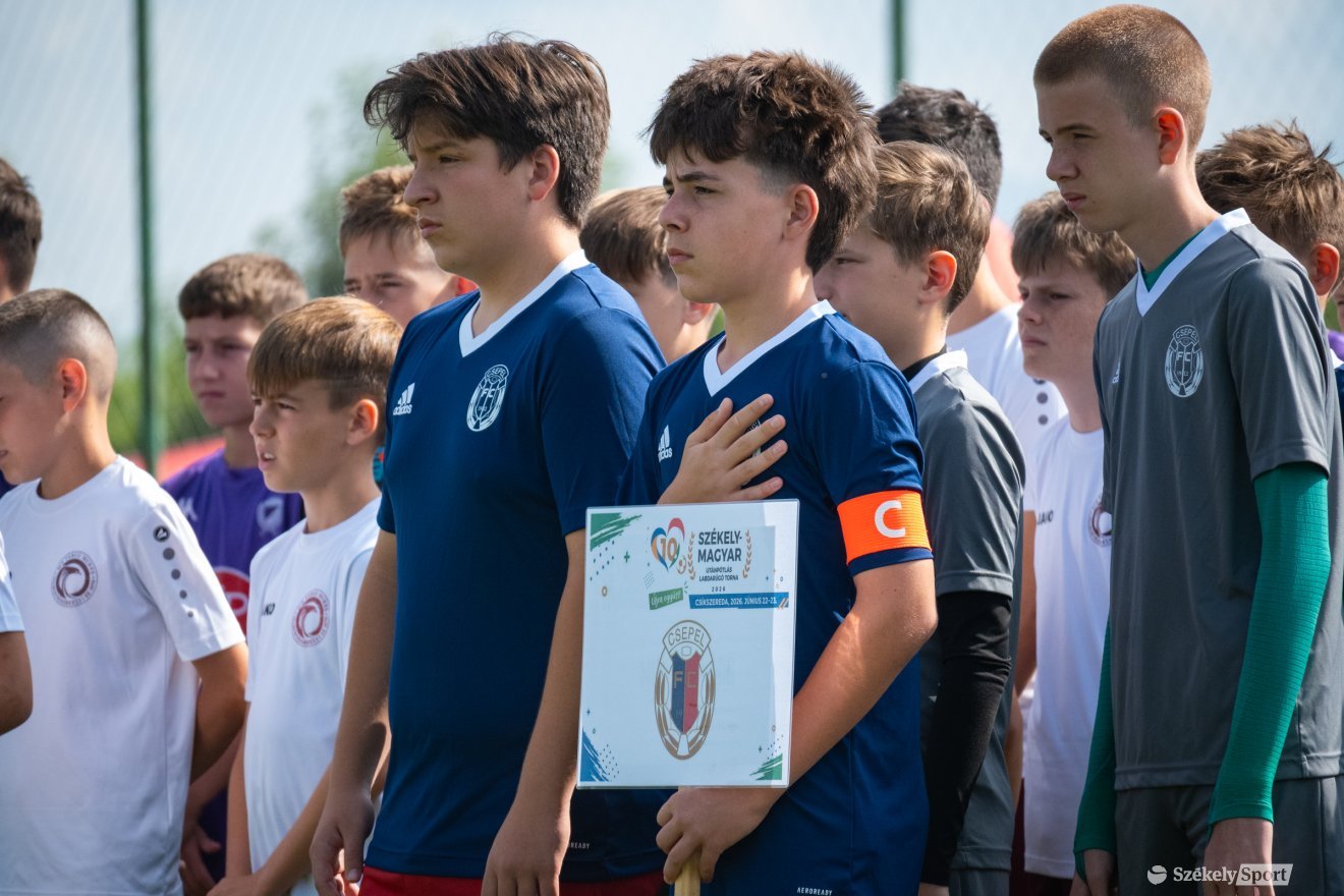 &bullet;  Fotó: Borbély Fanni