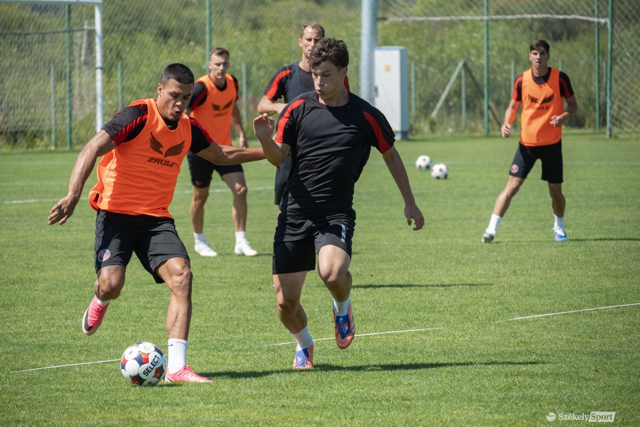 &bullet;  Fotó: Borbély Fanni