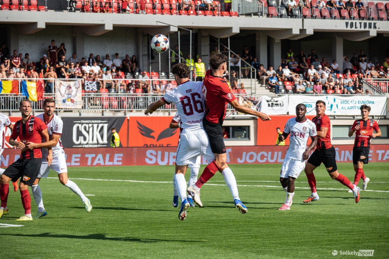 &bullet;  Fotó: Borbély Fanni