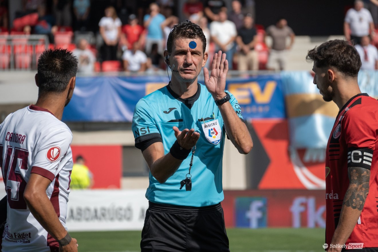 Romániai futball Kolozsvári CFR és FK Csíkszereda