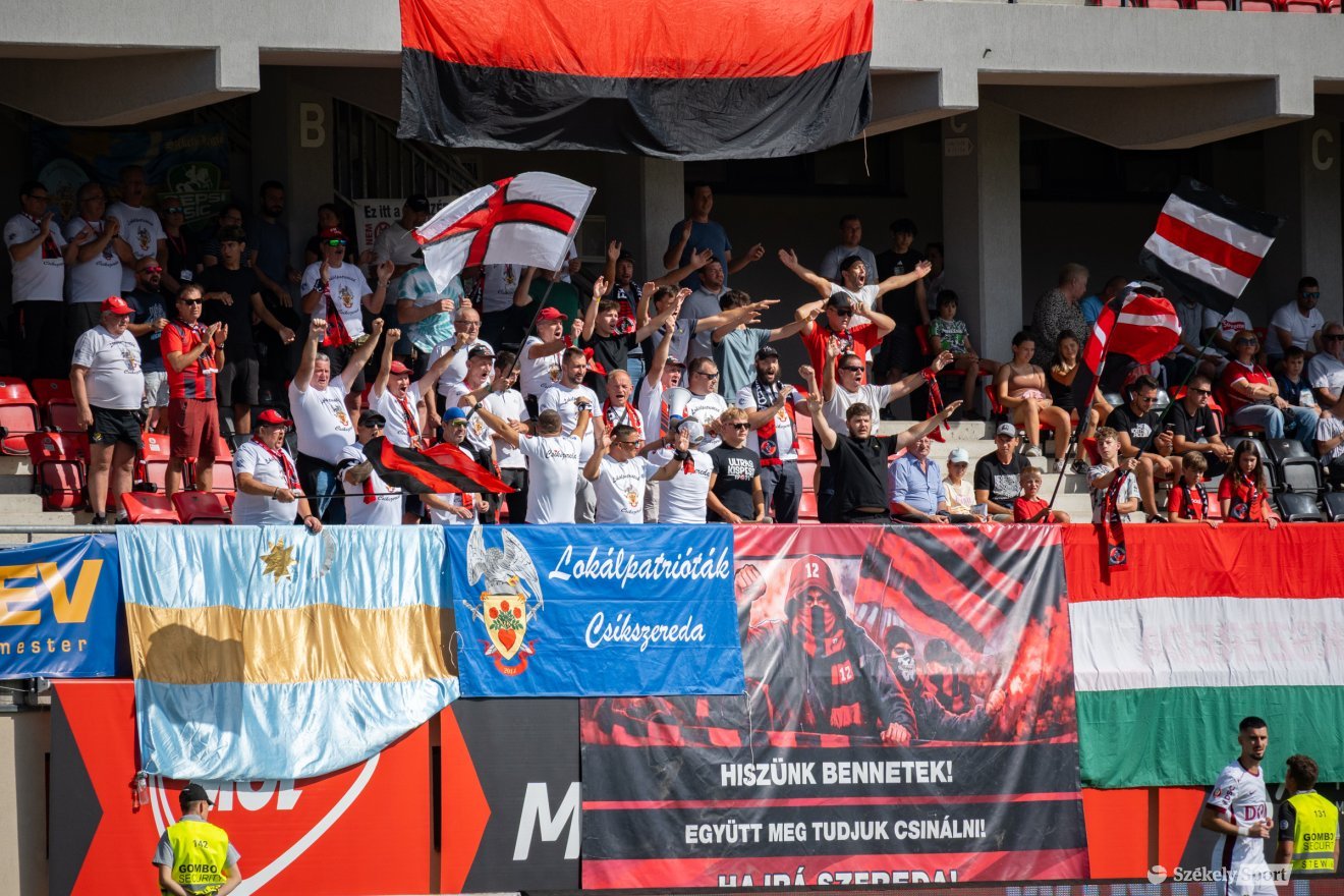 &bullet;  Fotó: Borbély Fanni