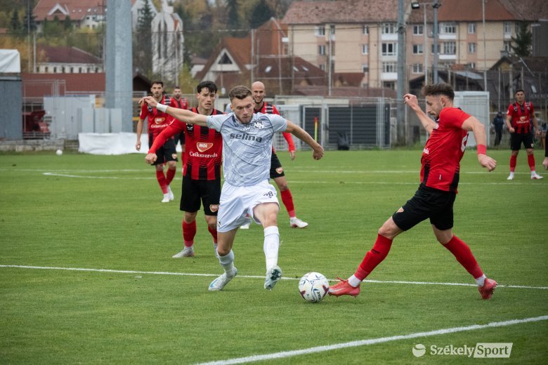 Két kapufa és az emberelőny is kevés volt, elnapolta az FK Csíkszereda továbbjutását a Bihar FC