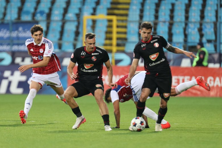 Kilenc emberrel is pontot rabolt Galacról az FK Csíkszereda