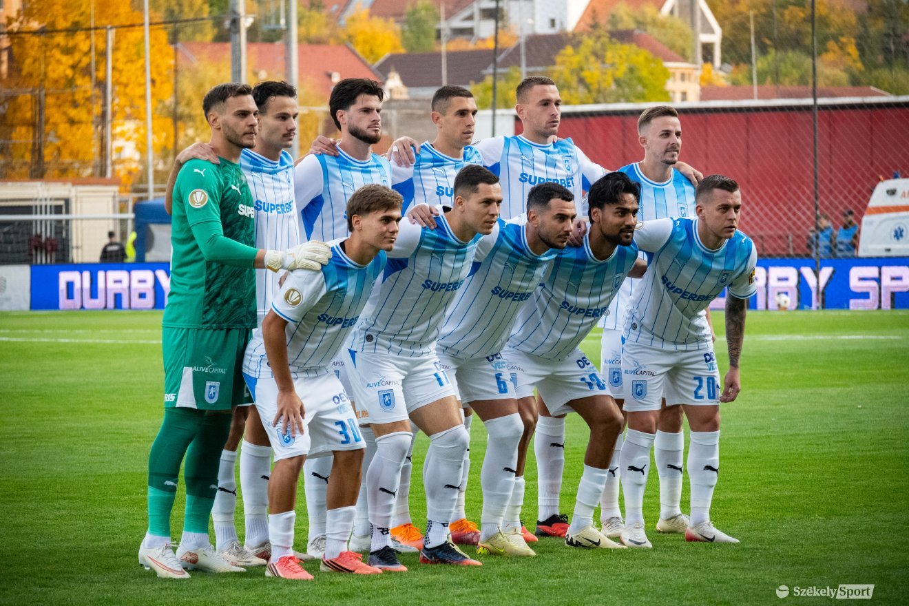 &bullet;  Fotó: Borbély Fanni