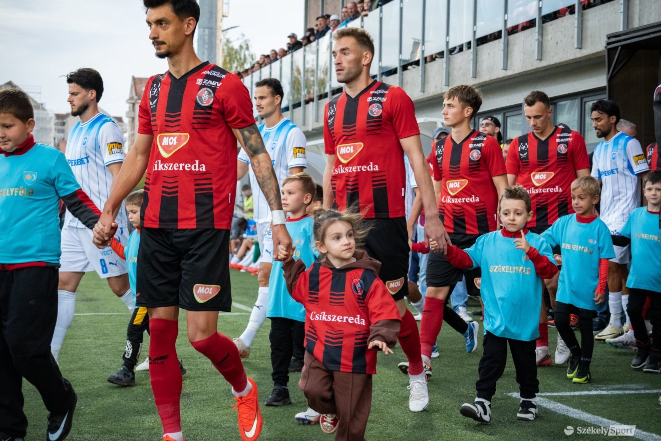&bullet;  Fotó: Borbély Fanni