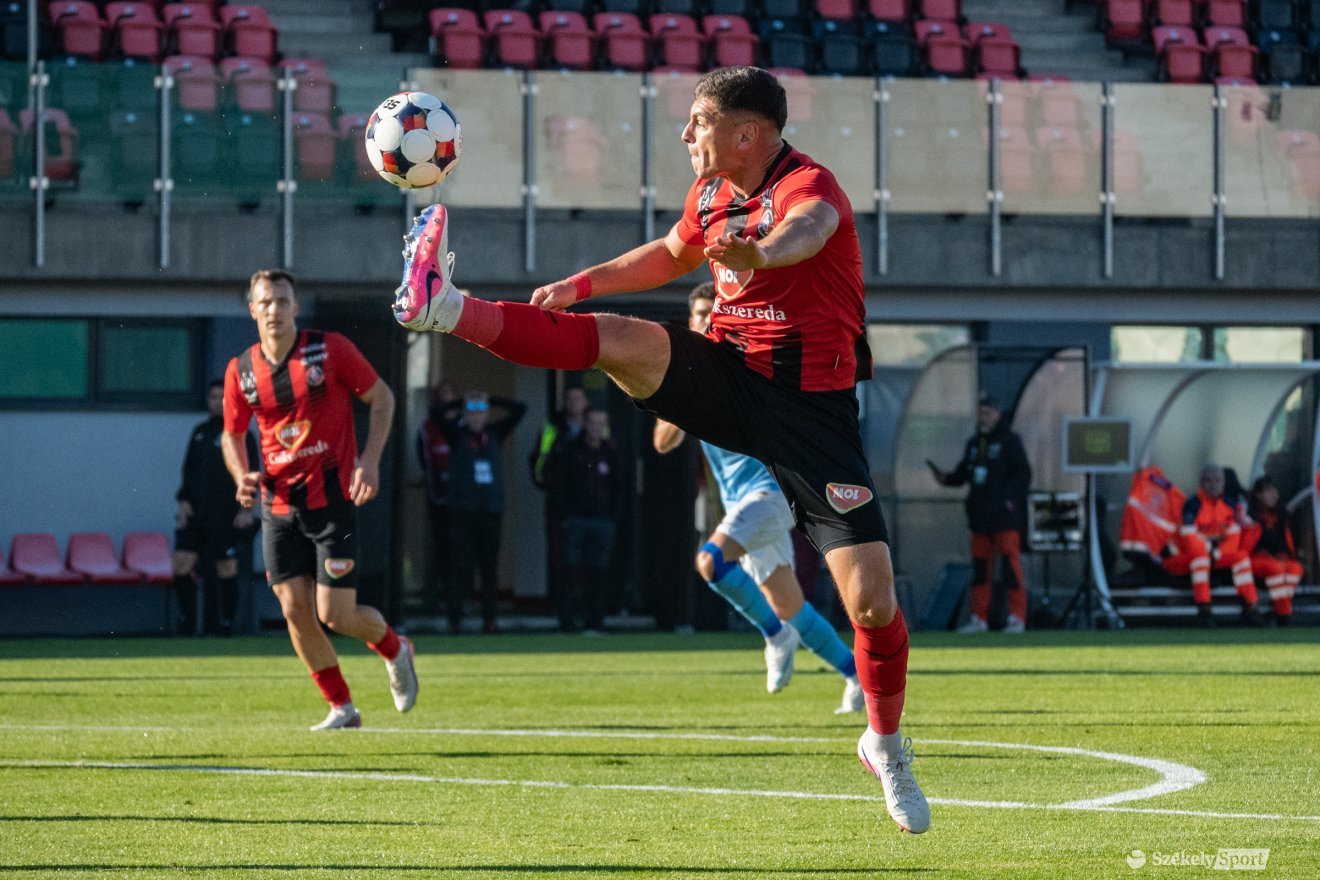 &bullet;  Fotó: Borbély Fanni
