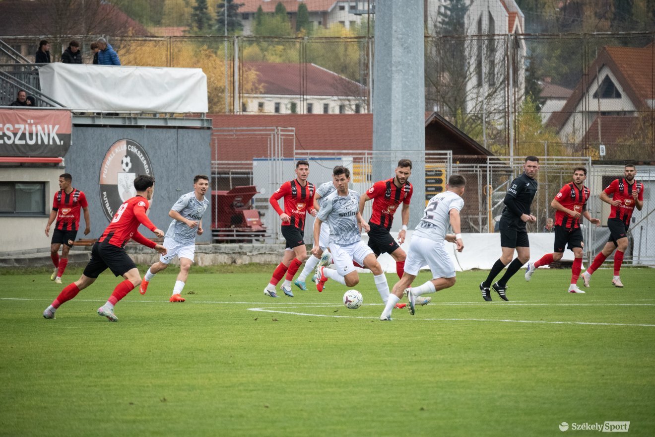 &bullet;  Fotó: Borbély Fanni