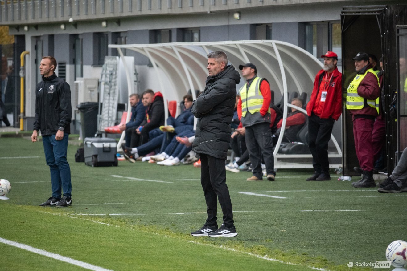 &bullet;  Fotó: Borbély Fanni